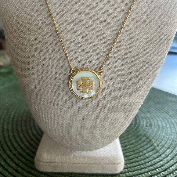Tory Burch Mother of Pearl Logo Medallion Necklace - Picture 4 of 10
